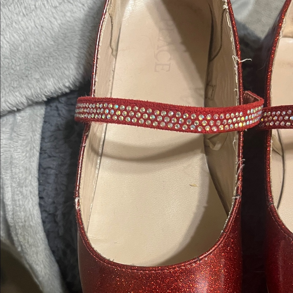 The Children's Place Glittery Red Dress Shoes - Picture 3 of 4
